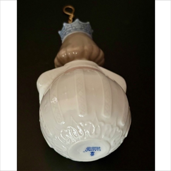 Lladro King Gaspar Christmas Ornament - Picture 7 of 8